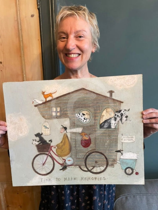 Artist Sam Toft with the original of Time to Make Memories